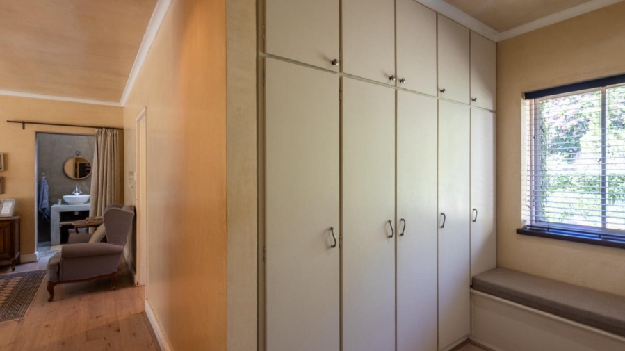 5 Bedroom Property for Sale in Caledon Western Cape